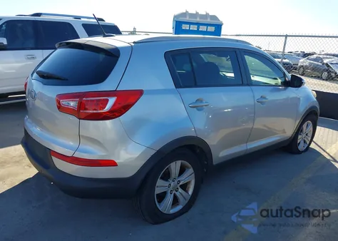2011 Kia Sportage Lx z USA, uszkodzony, nr VIN KNDPB3A27B7154368